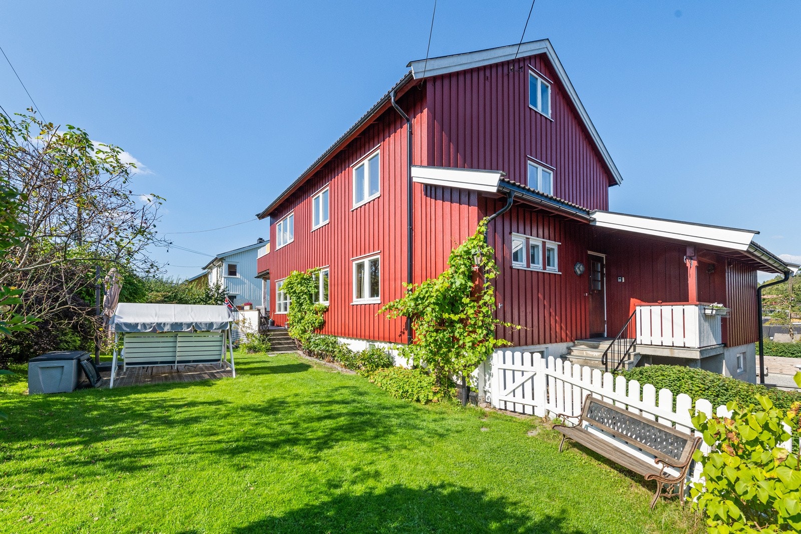 Fra hagen Galleribilde