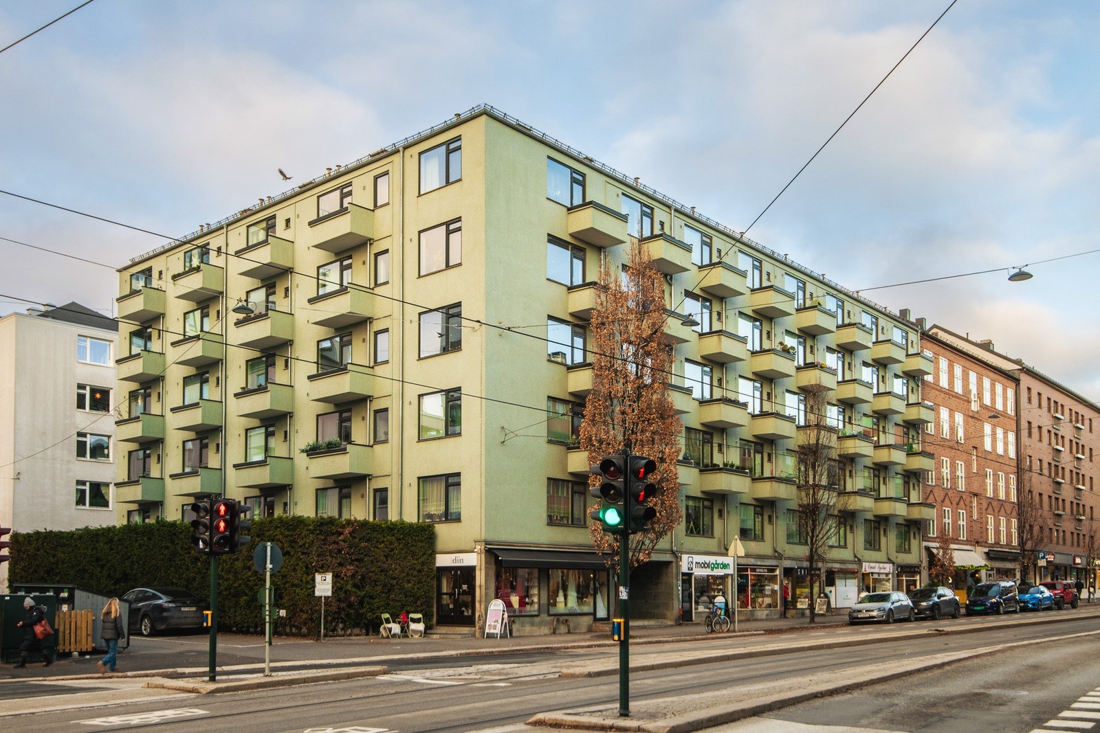 Med adresse i populære Kirkeveien rett ved Frognerparken har du alt byen kan by på rett utenfor døren! Galleribilde