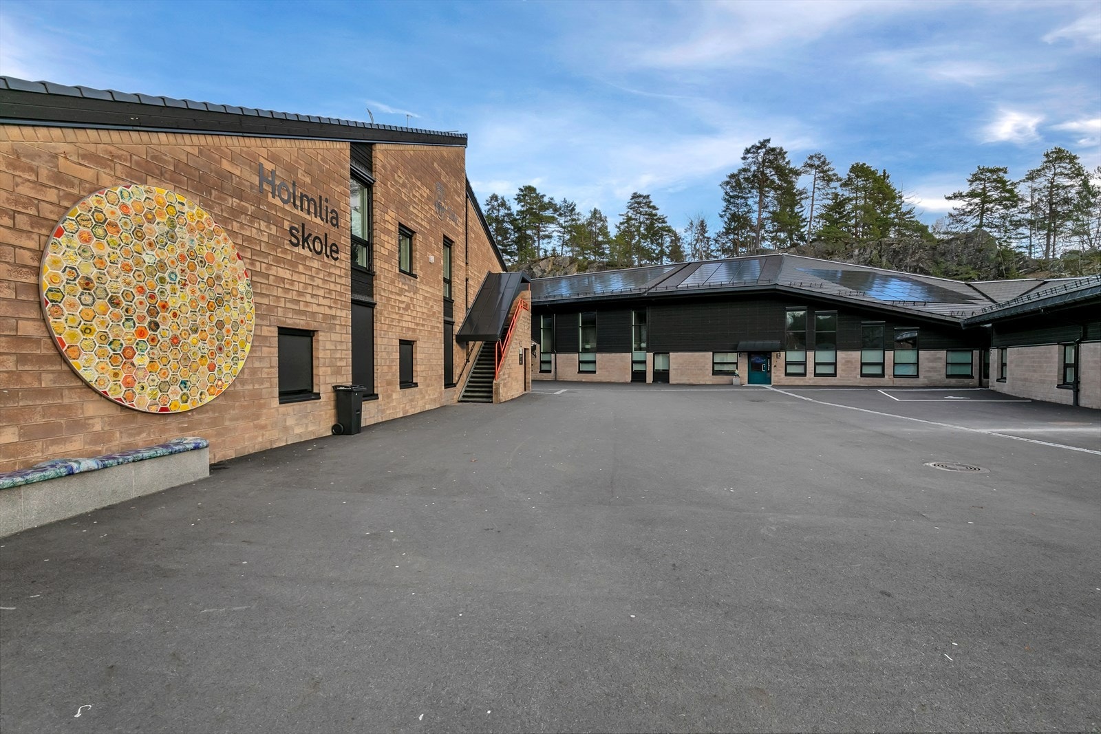 Holmlia Skole Galleribilde