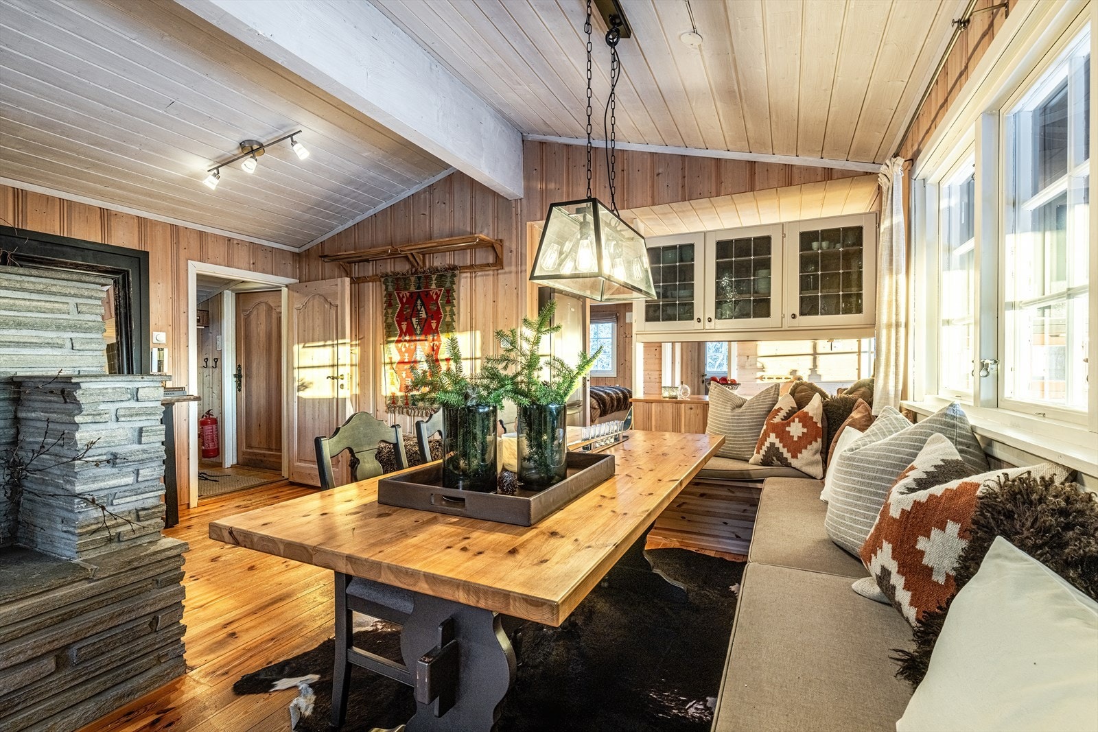 Spiseplass perfekt for middager med venner og familie. Galleribilde