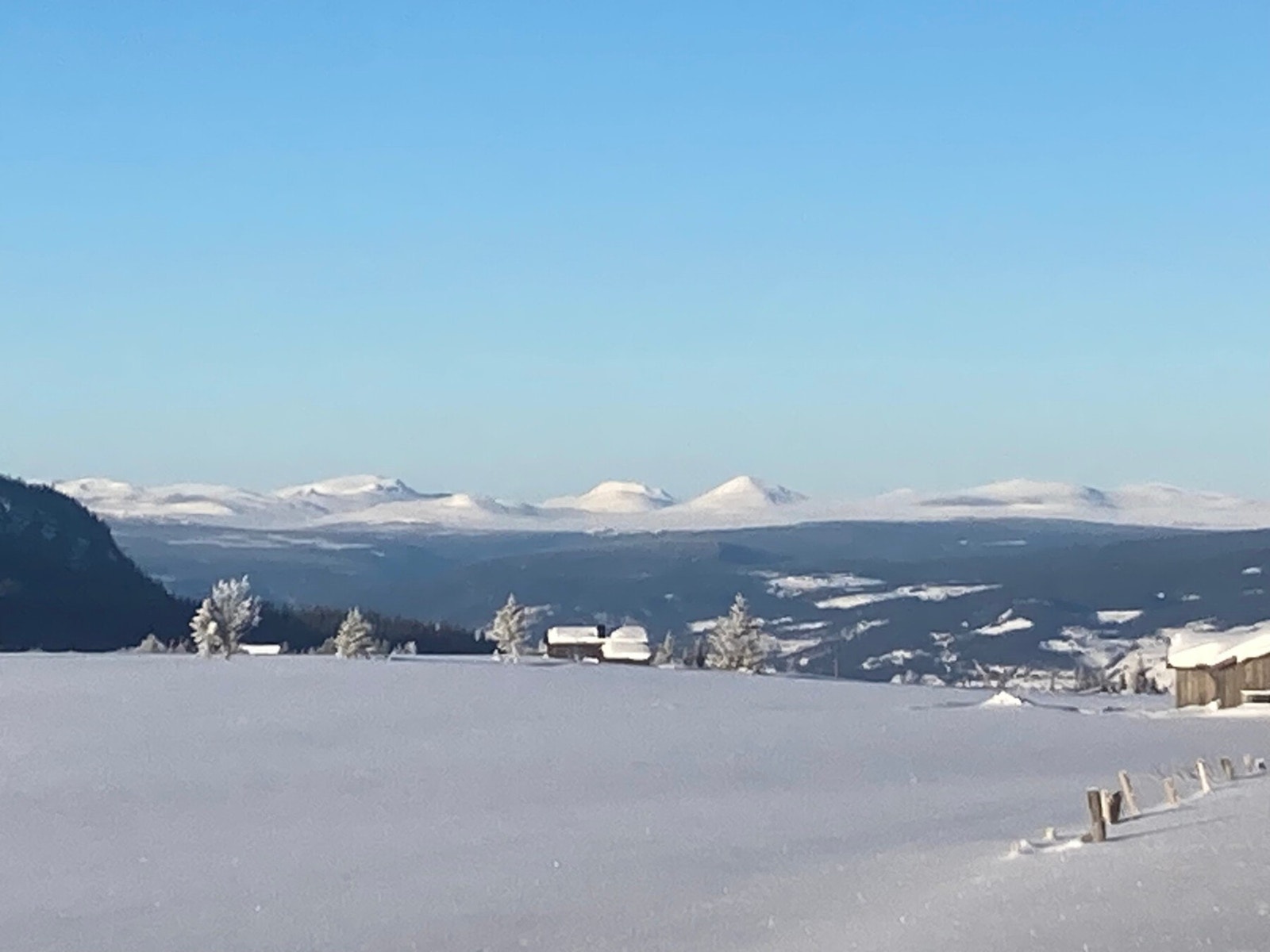 Utsikt mot Venabygdsfjellet og Rondane Galleribilde