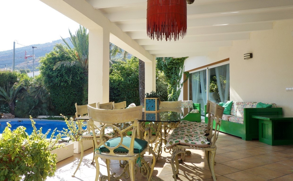 FLOTT UAVHENGIG VILLA I EN ETASJE TIL SALGS I ALBIR Galleribilde