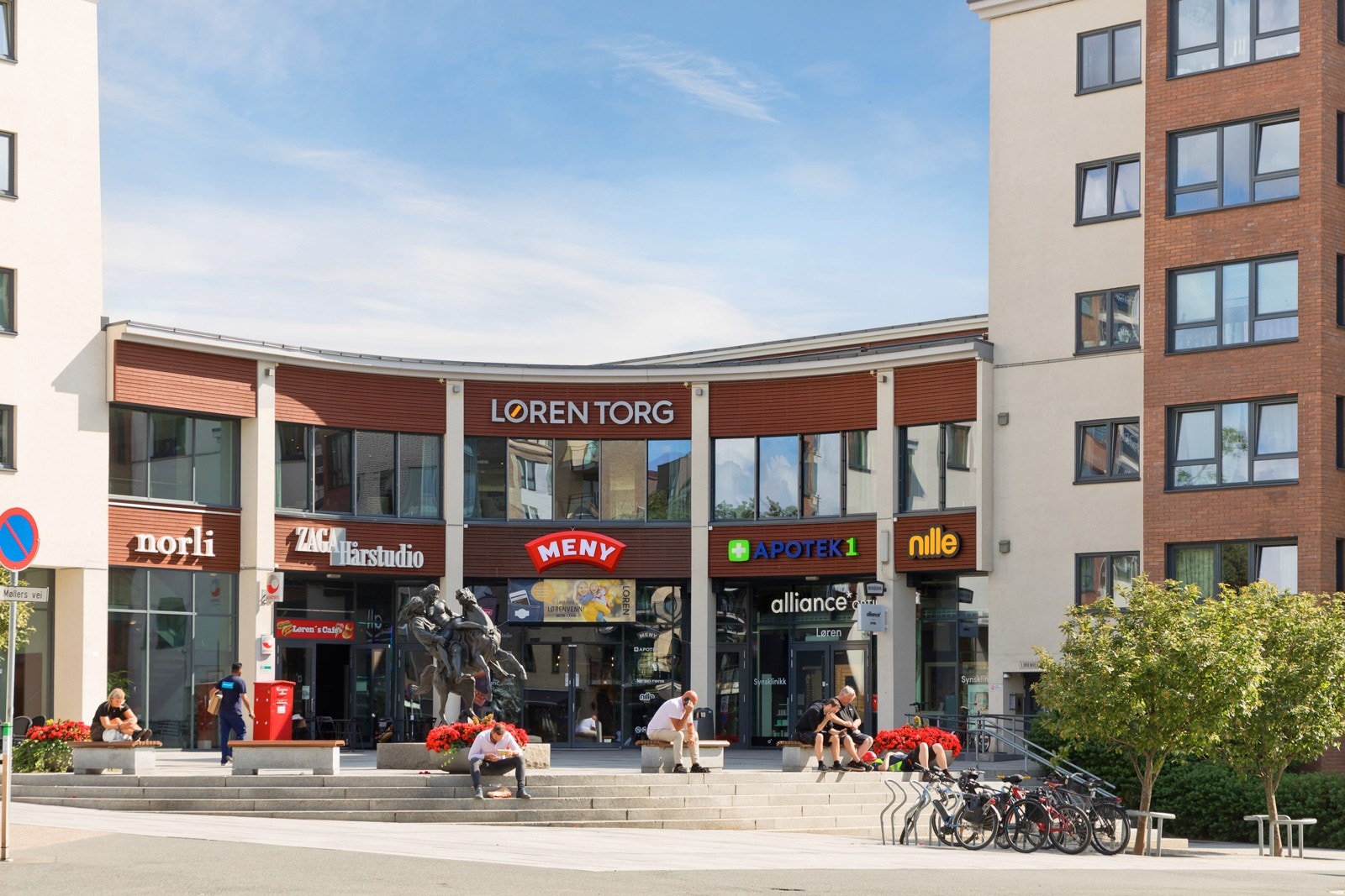 Sees vi til visning? Galleribilde