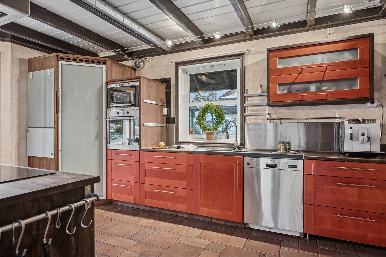 - Trebo kjøkken fra 2013 med kjølehjørne - Galleribilde