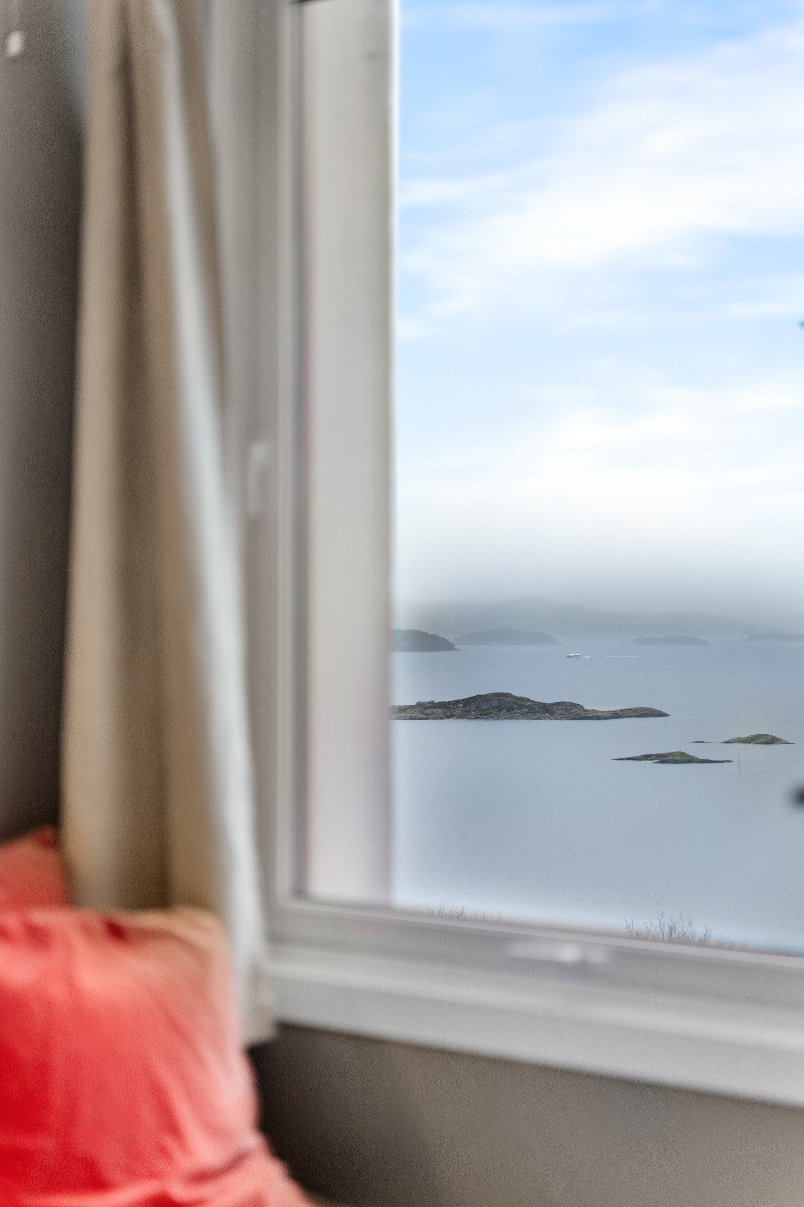 Nydelig utsikt fra soverommet. Galleribilde