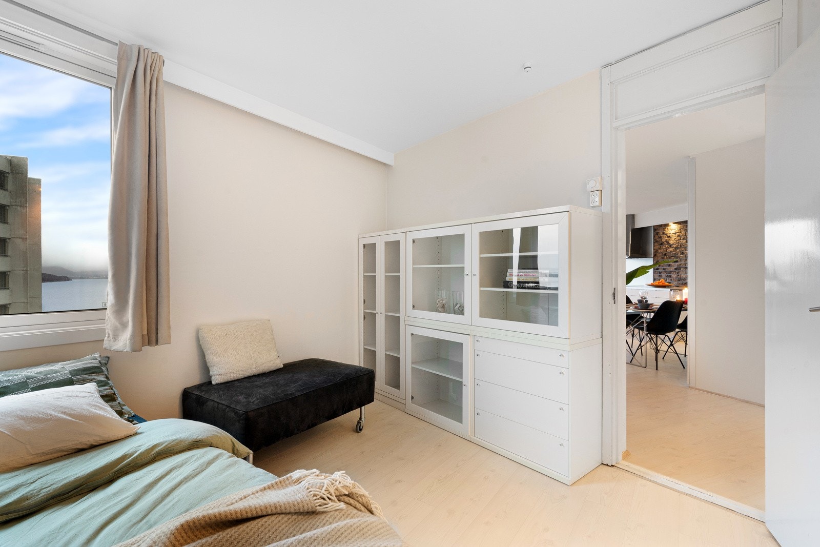 Det er god plass til øvrig møblering om ønskelig. Galleribilde