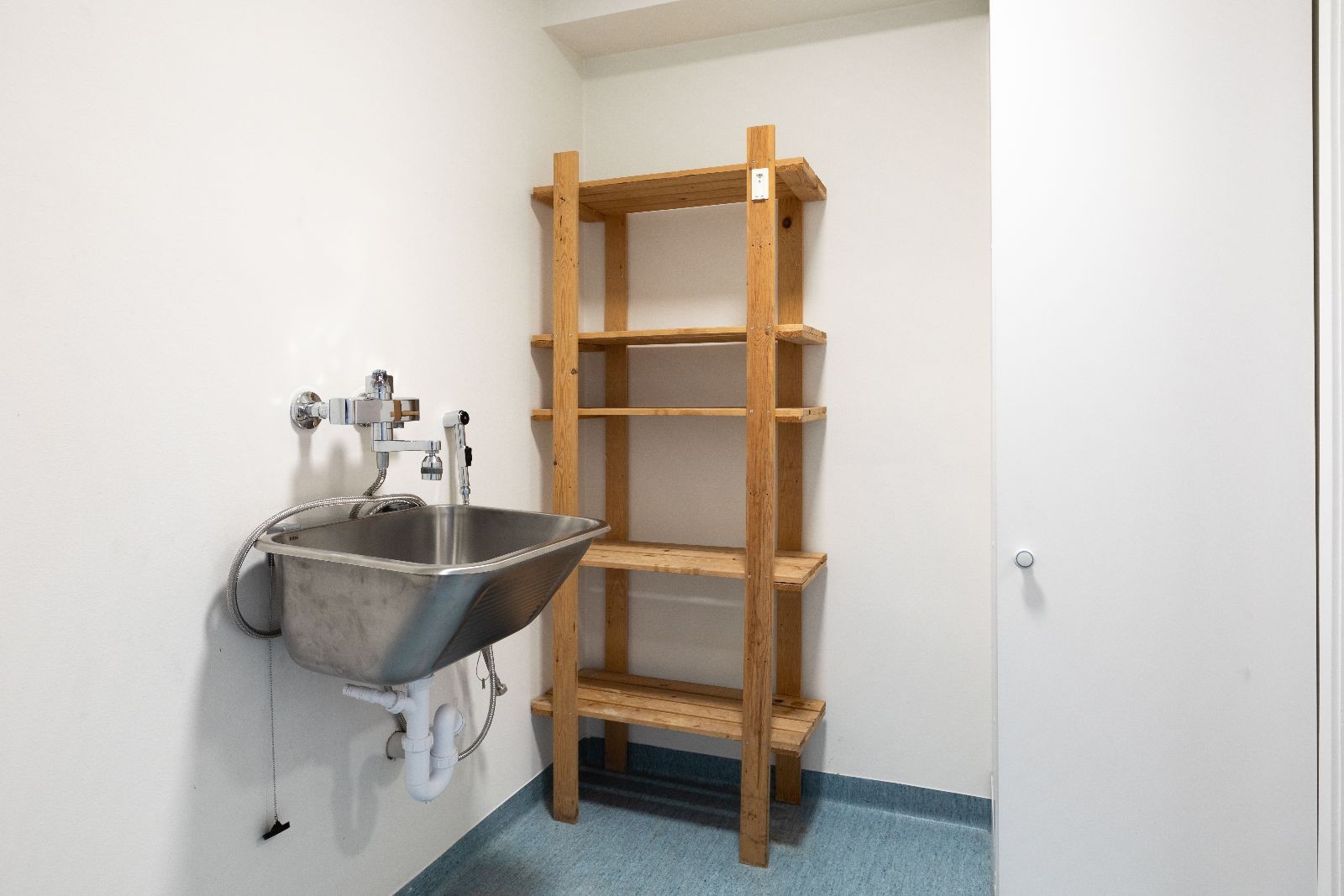 Vaskerom Galleribilde