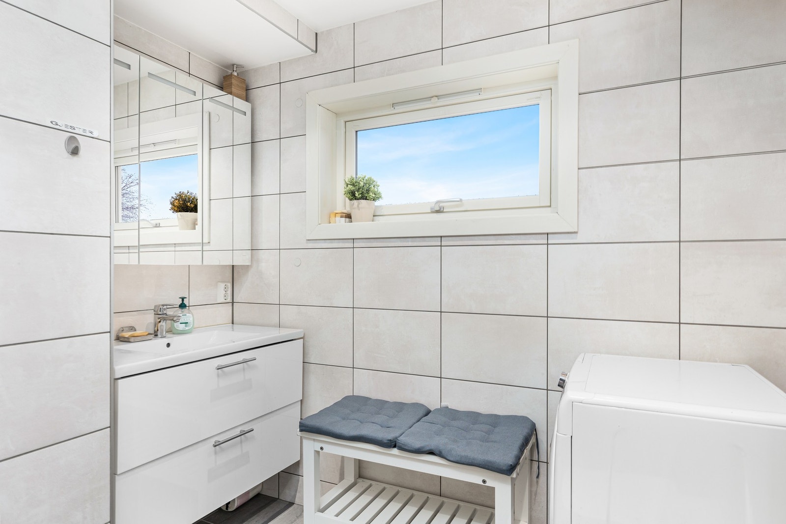 Badet i 2. etasje ble rehabilitert i 2021. Galleribilde