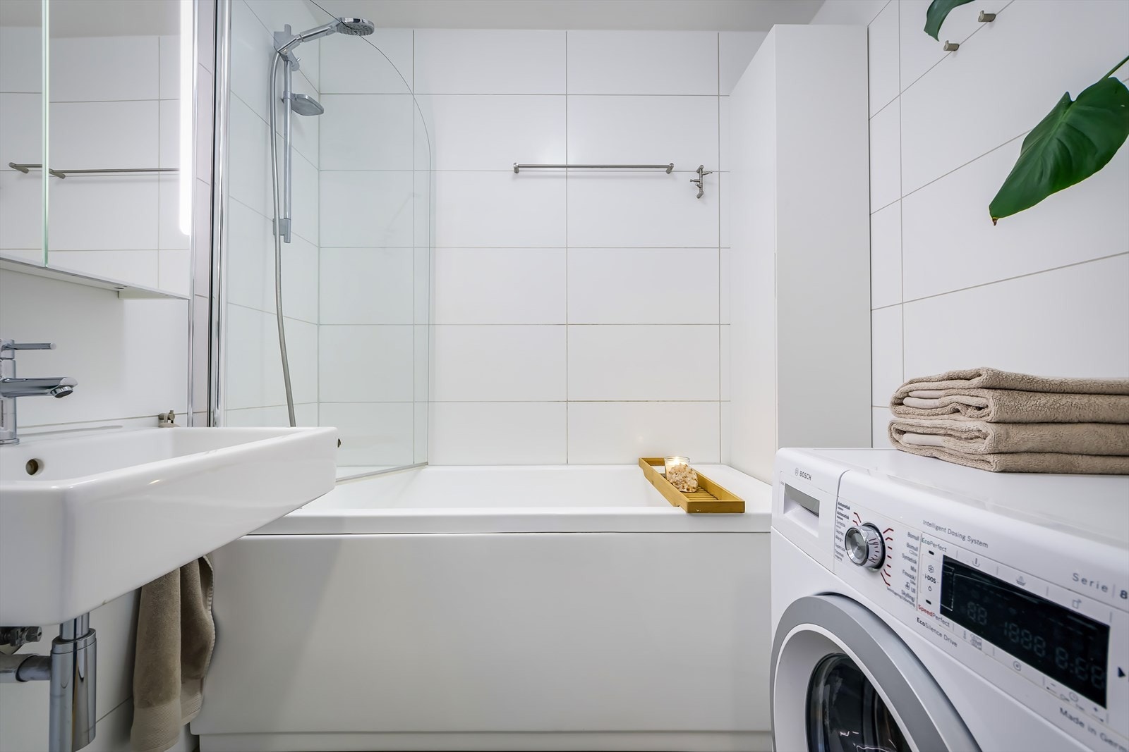 Badet ble oppgradert i 2017 og er holdt i lyse, flotte toner. Galleribilde