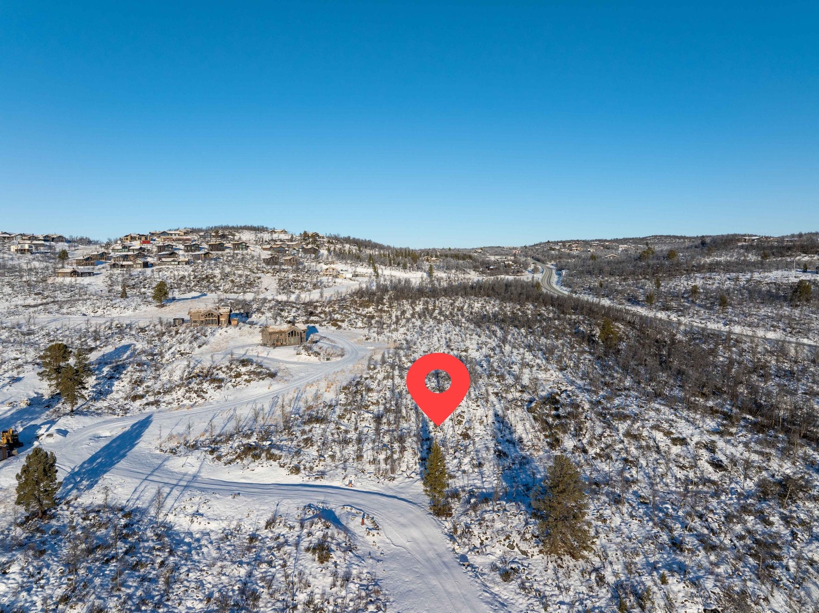 Tomtene ligger flott til i solhelling på Kikut sør. Galleribilde