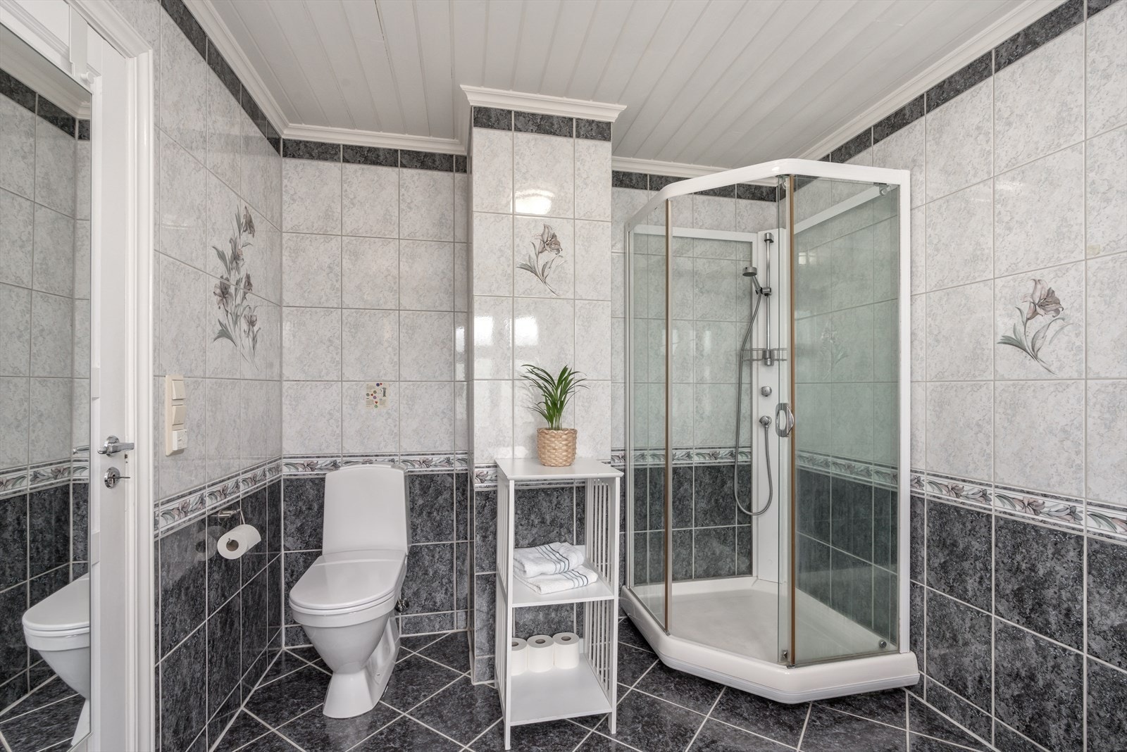 objpict_1375587830632402_0.jpg Galleribilde