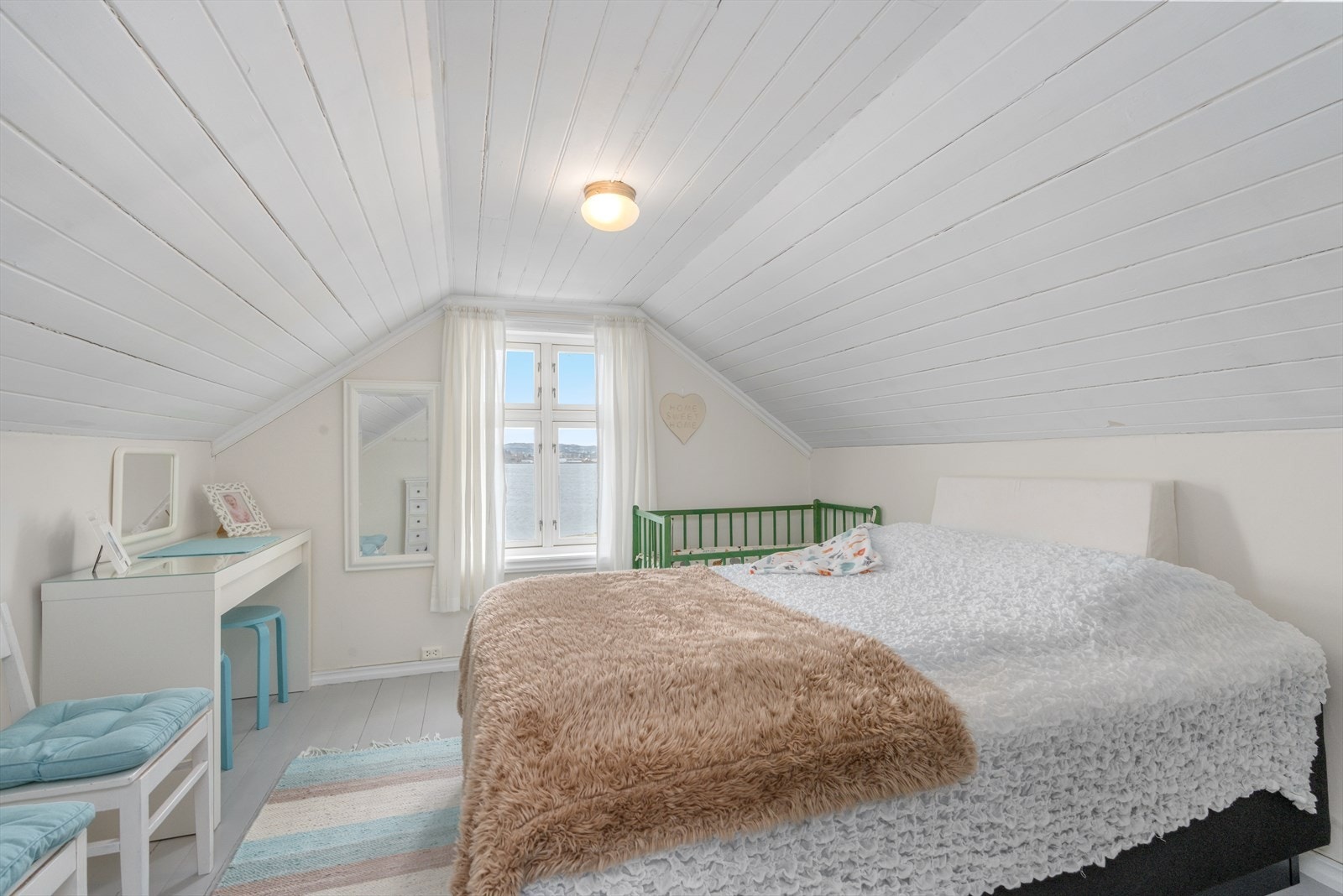 objpict_1375587830632409_0.jpg Galleribilde