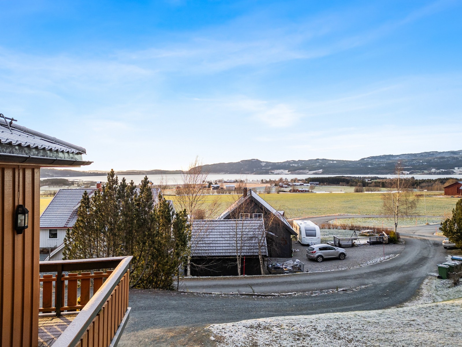 Utsiktsbildet fra terrassen. Galleribilde