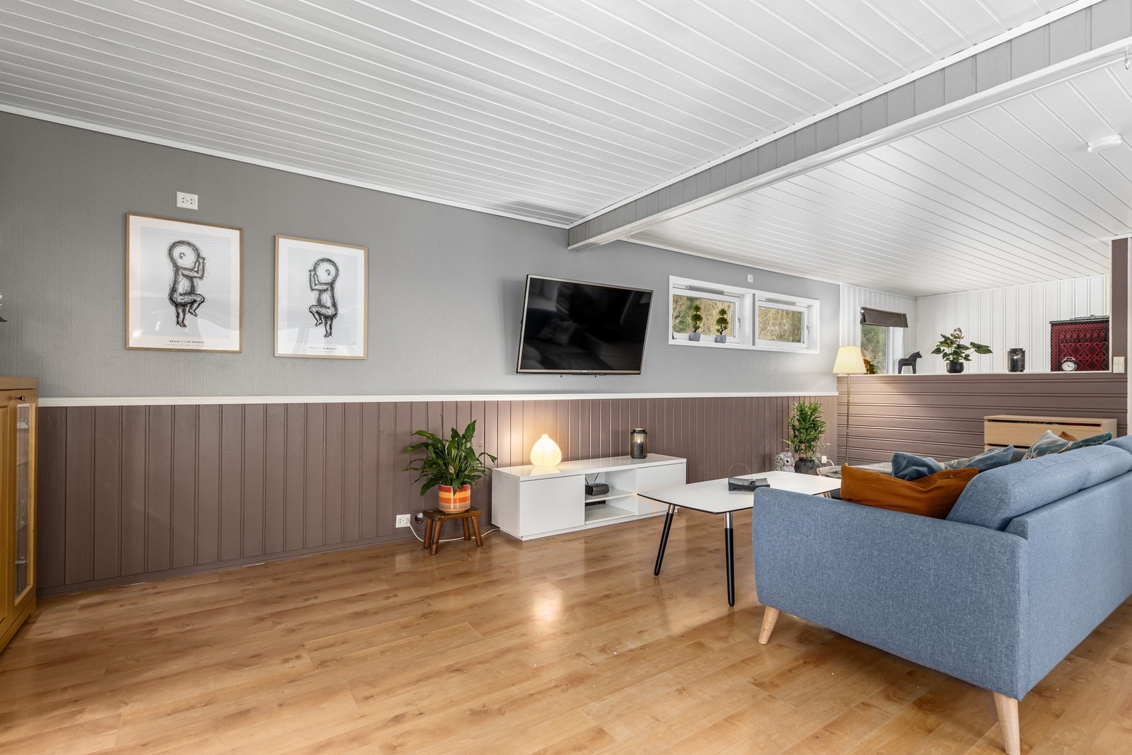 "tv-krok" i stuen. Galleribilde