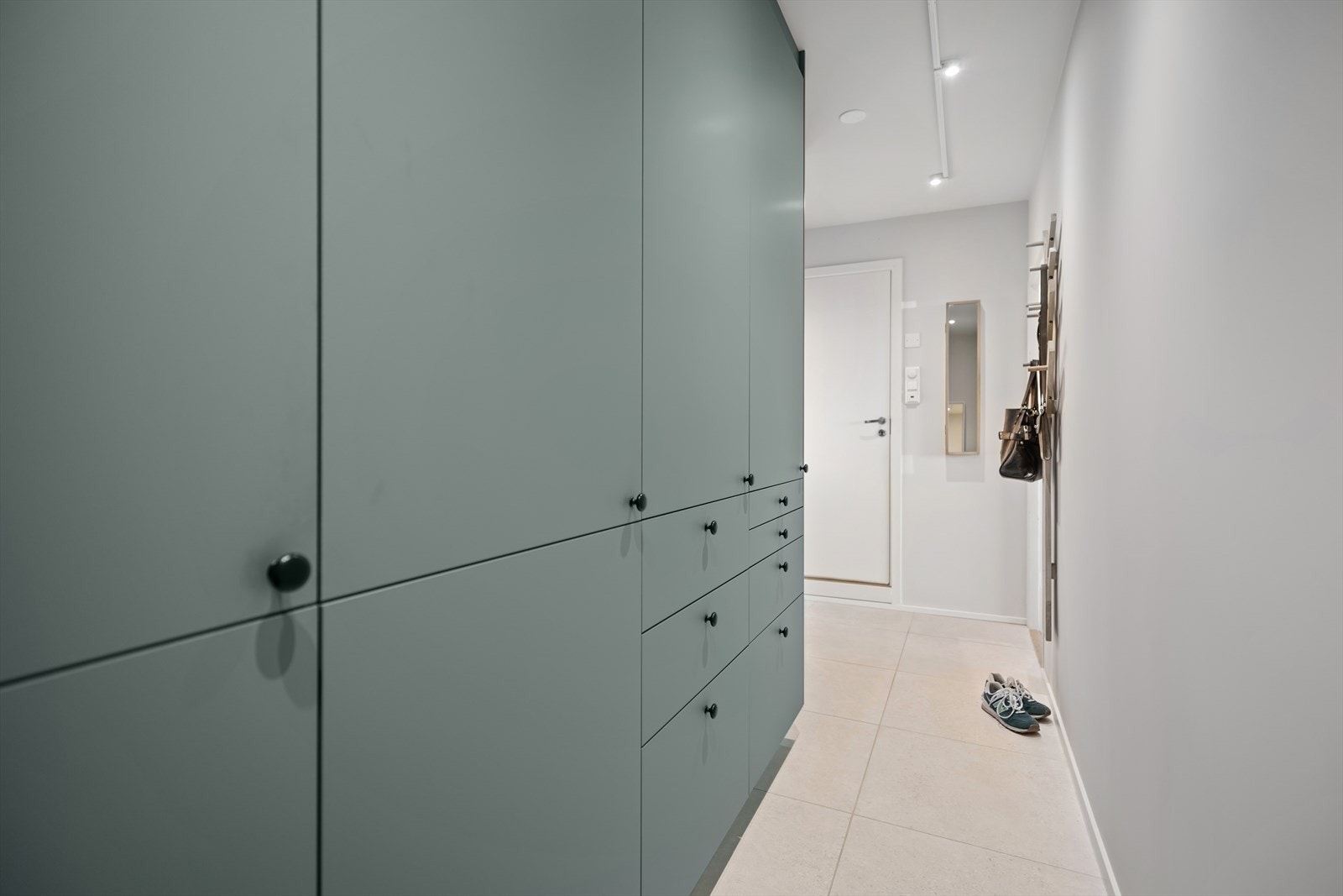 Entré. Galleribilde