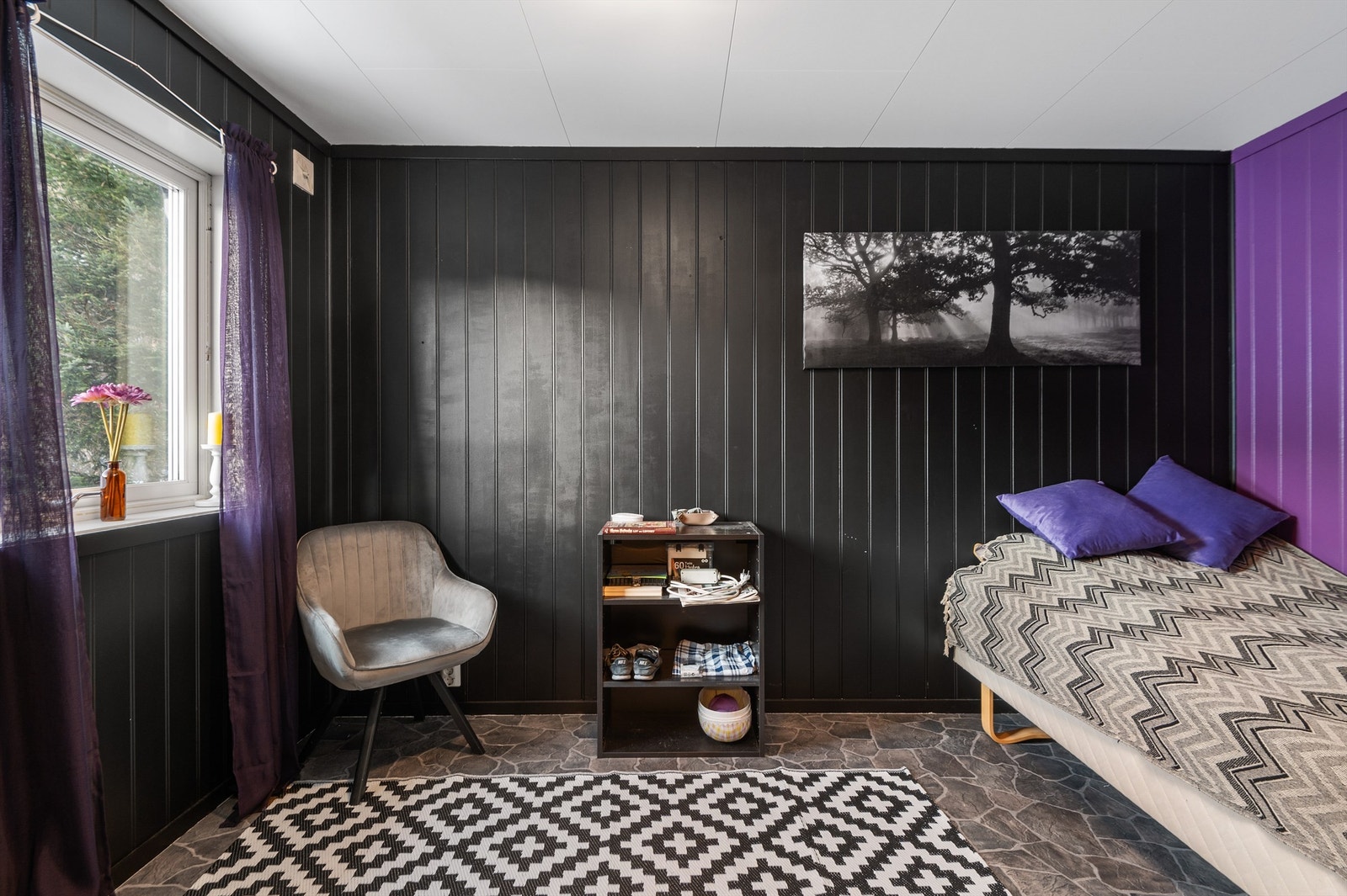 Ett av fem soverom i 2. etasje. Galleribilde