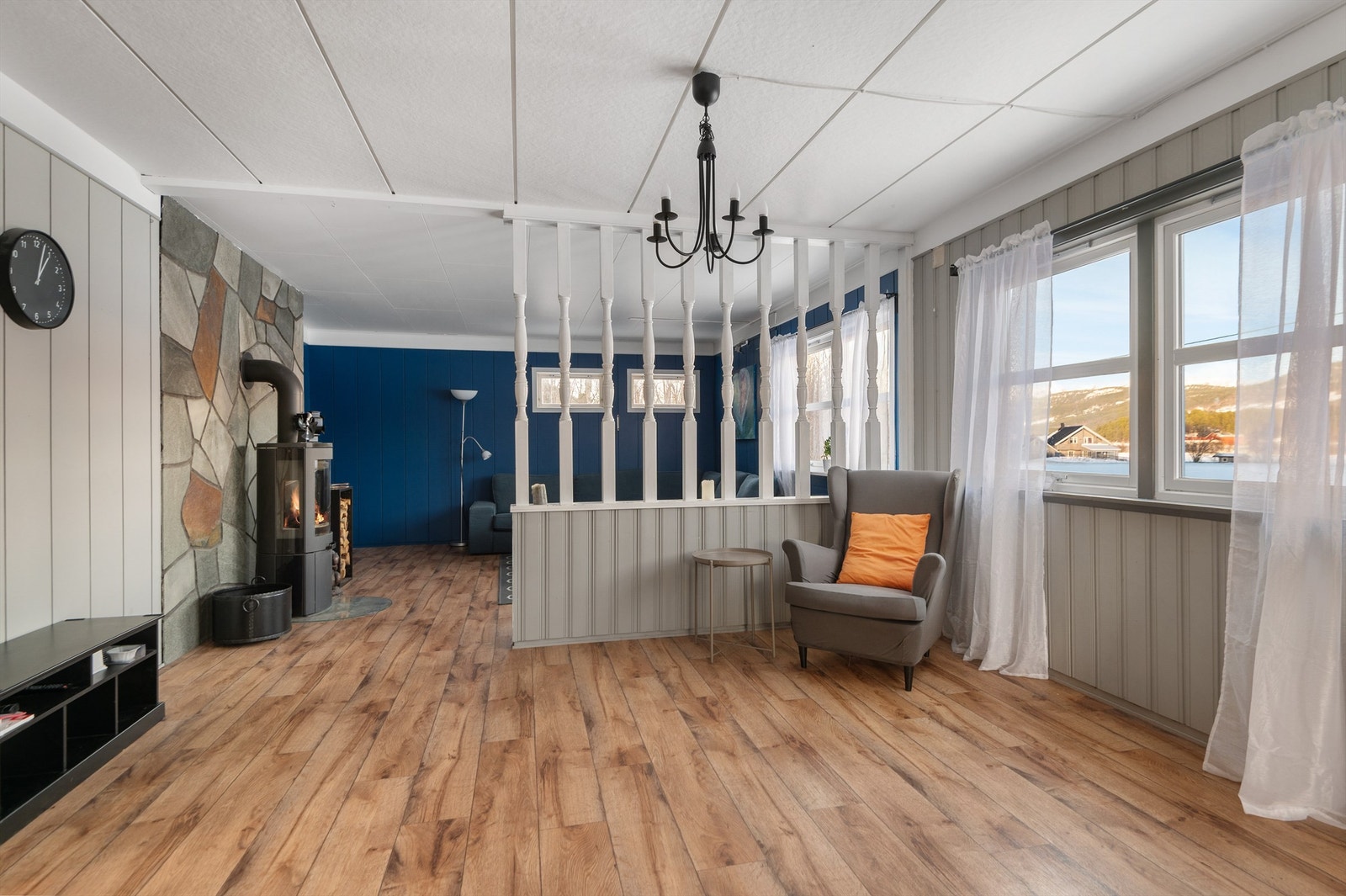 Stua har god størrelse med sine 47 kvm. Galleribilde