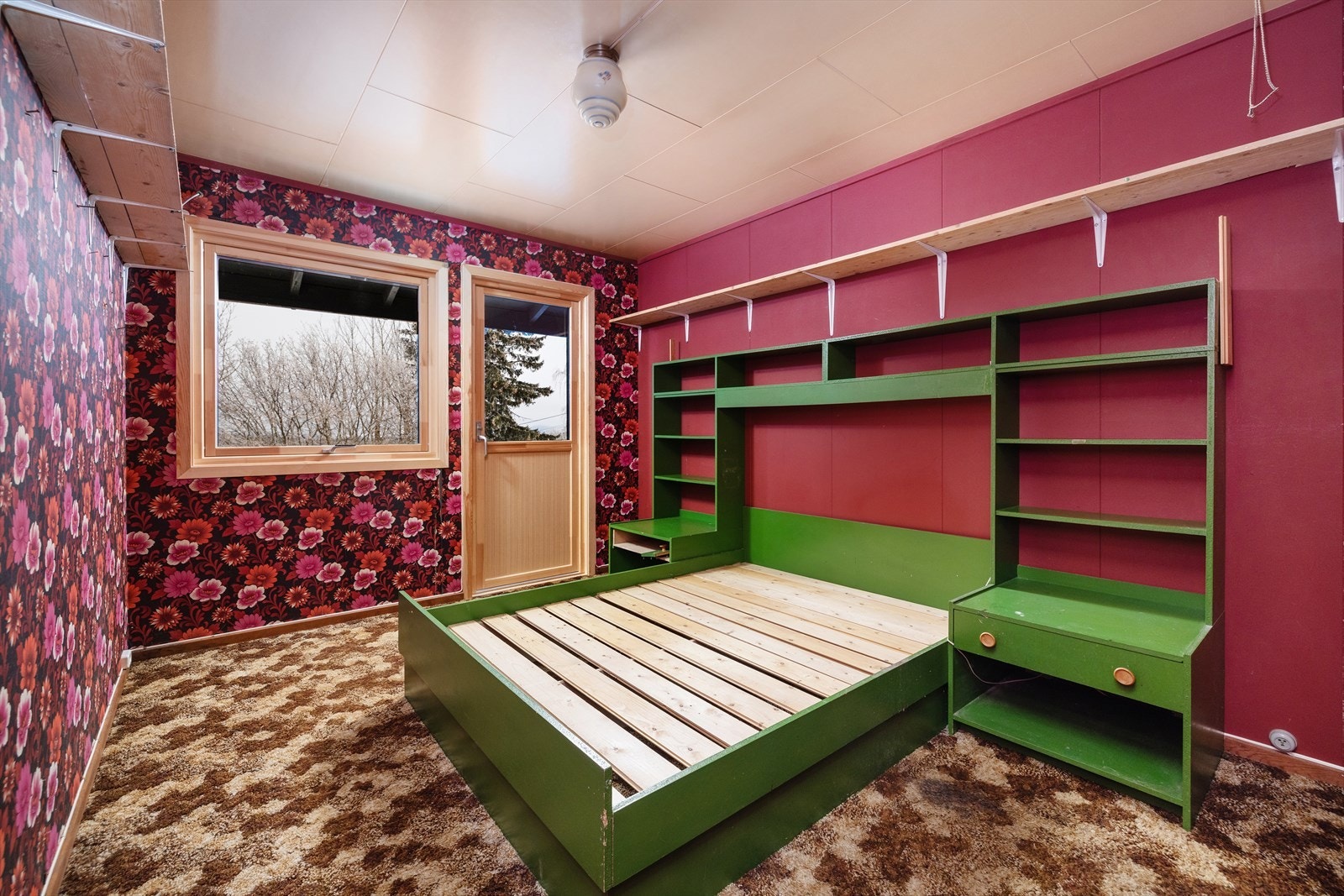 Soverommet har adkomst til veranda. Galleribilde