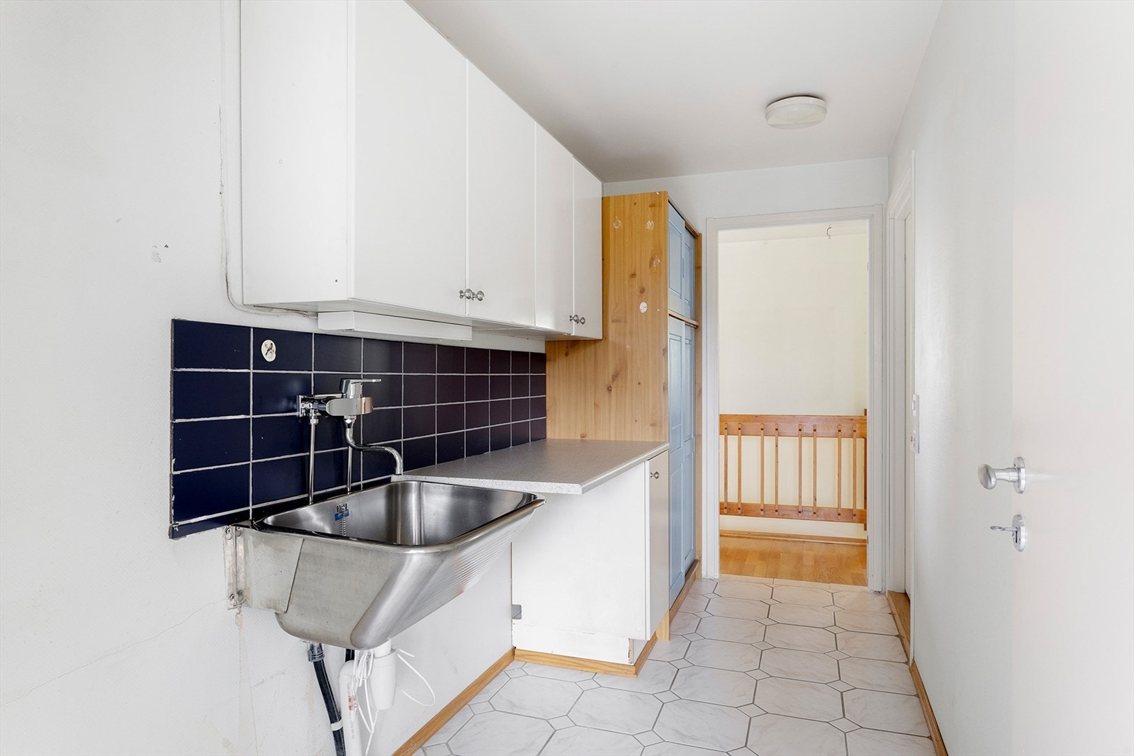 Fra vaskerommet tar deg videre til et moderne bad fra 2024 Galleribilde