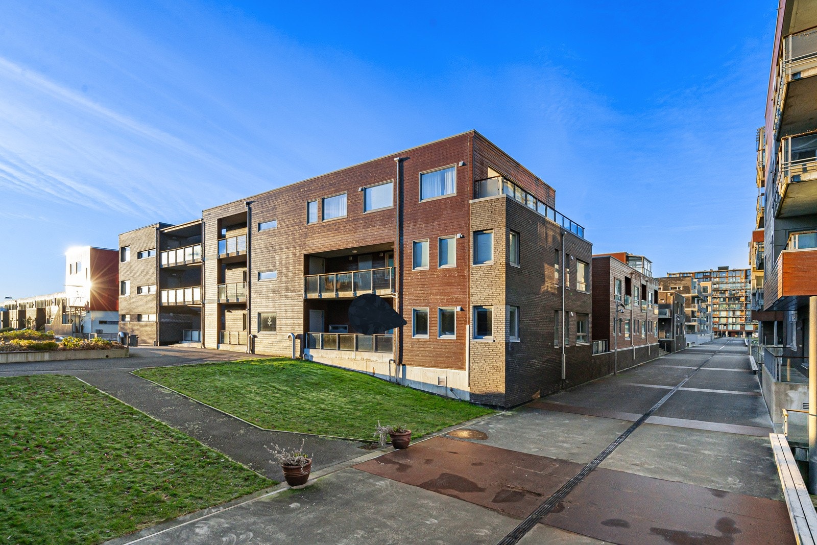 Her bor du i et moderne bygg med et stilig og urbant preg. Galleribilde