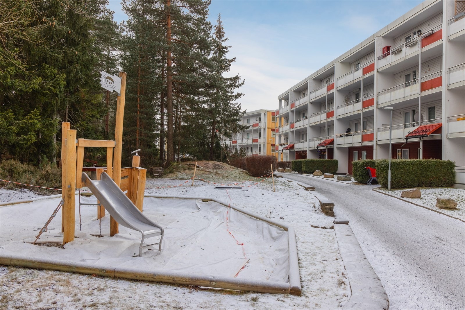 Pent opparbeidet fellesareal, tilrettelagt for alle aldre! Galleribilde