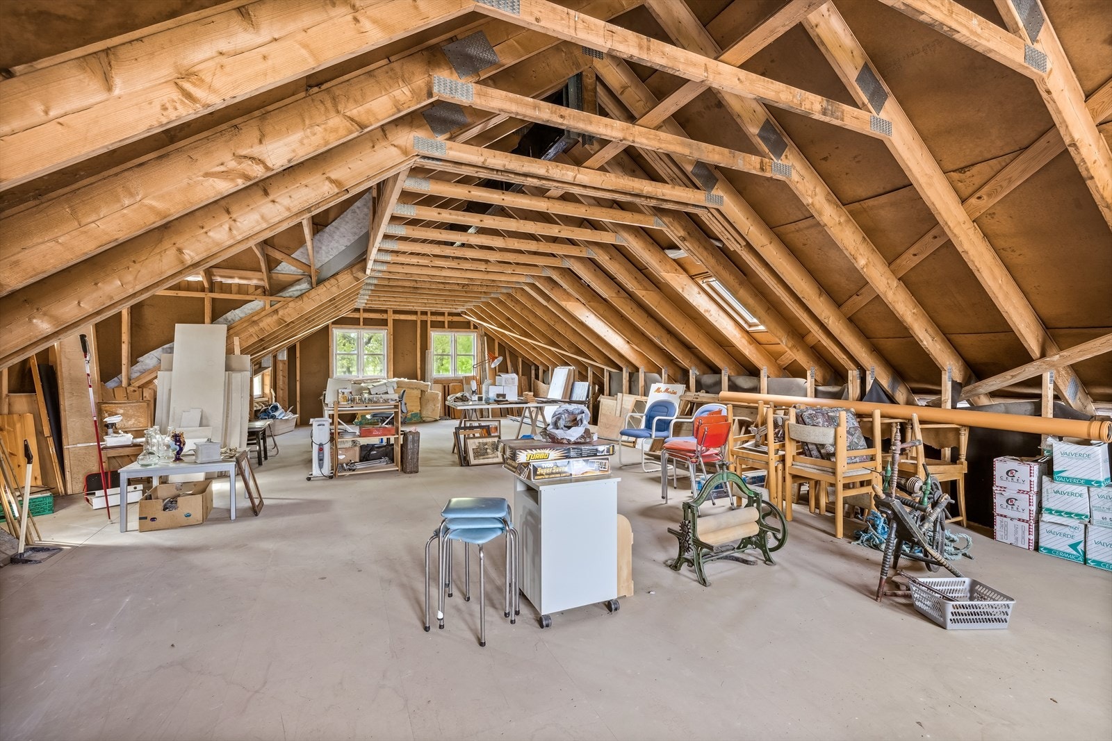 2. etg over garasjen - stort potensiale Galleribilde