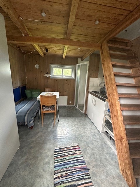 Stabbur 1. etg. med kjøkken og dusjnisje Galleribilde