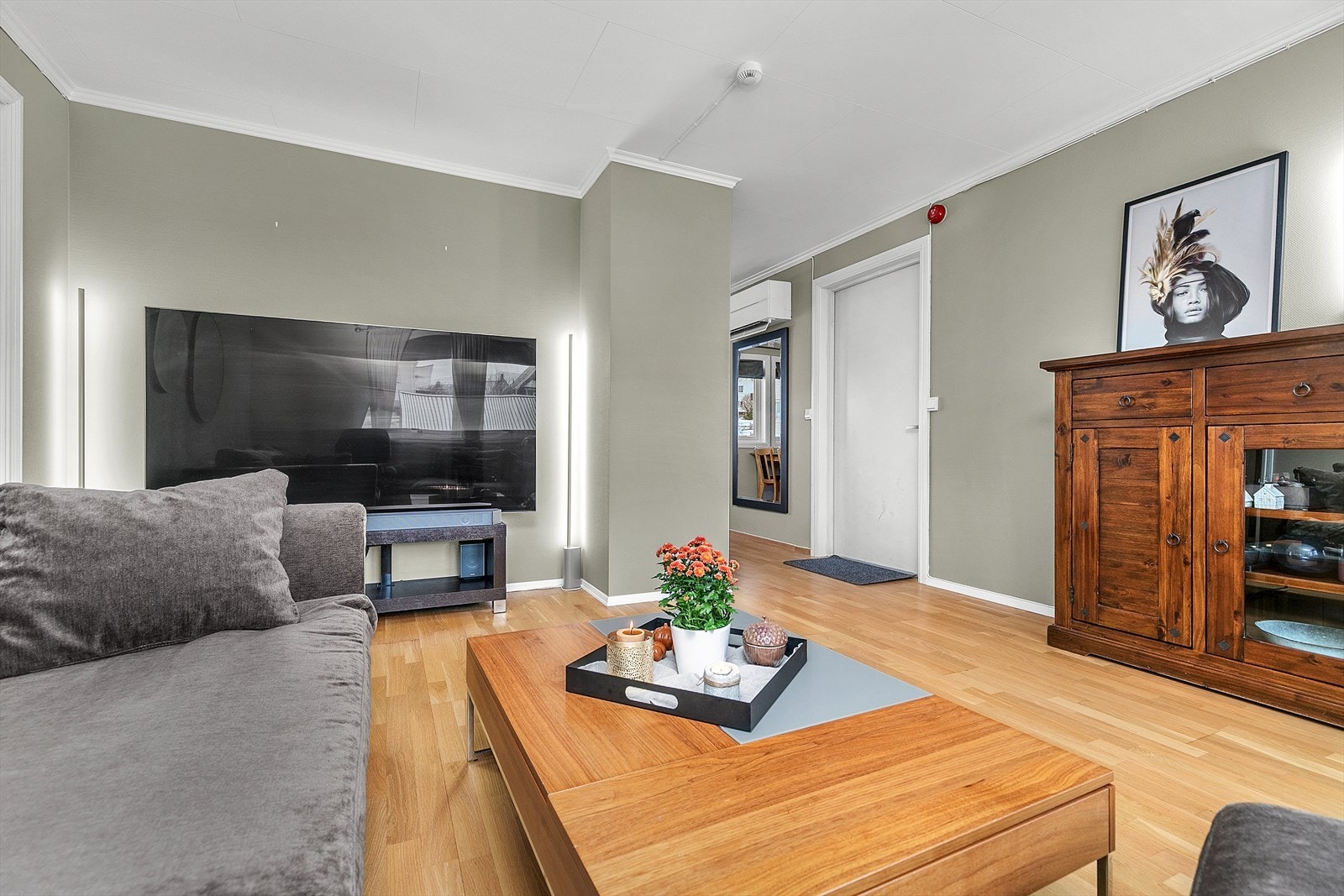 Vi starter i stuen. Galleribilde