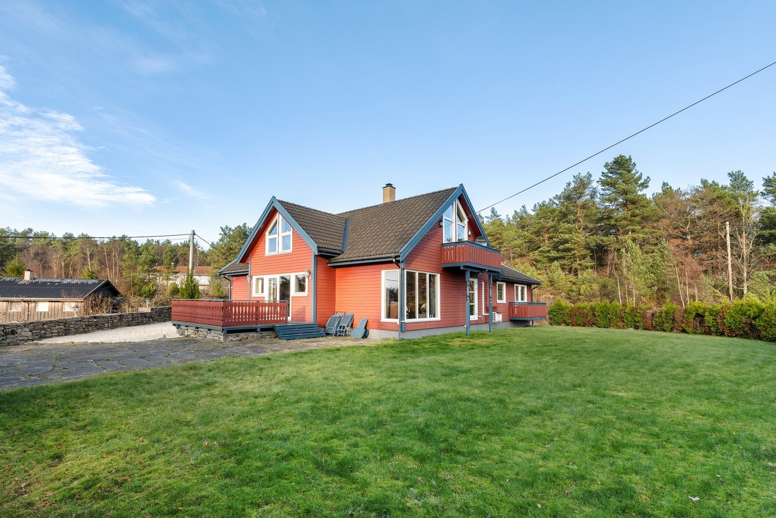 Planert tomt med mye boltreplass Galleribilde