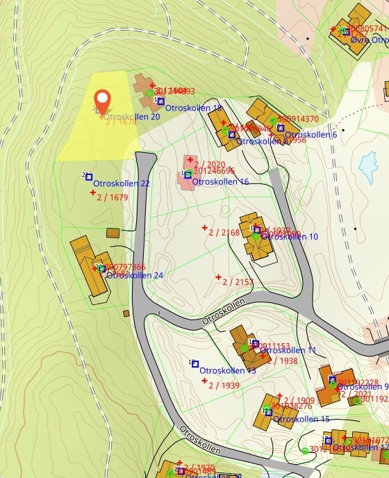 Denne tomten (20) ligger høyt og fint i terrenget på kote: 794, mens nabotomt (18) ligger på kote: 792. Altså 2 meter under i kotehøyde. Galleribilde