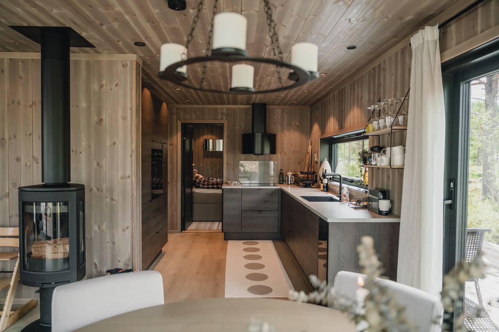 Interiørbilder fra prosjektert hyttemodell (kundetilpasset) Galleribilde