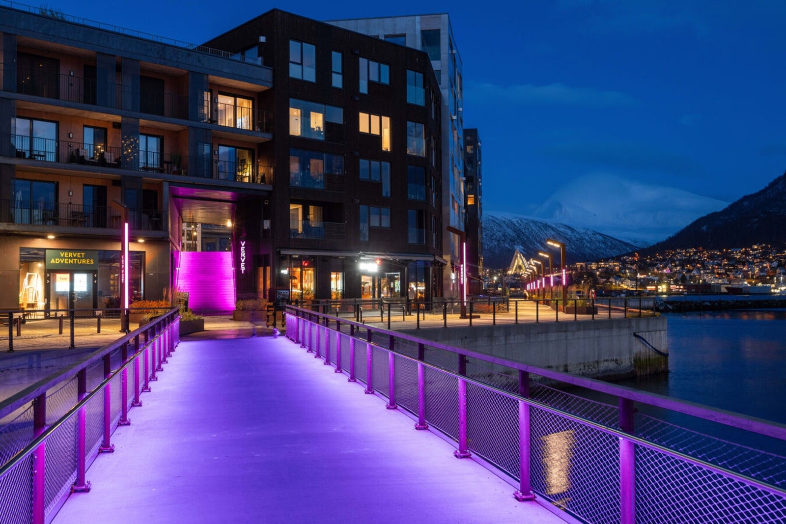 Velkommen til Gjøastredet 31, her presentert av EiendomsMegler1 Rødbanken. Galleribilde