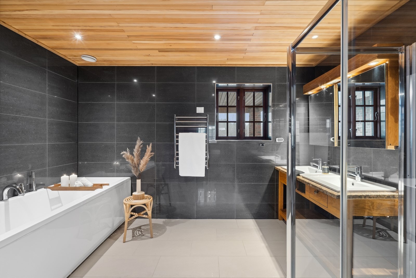 Baderom 2. etg. Galleribilde