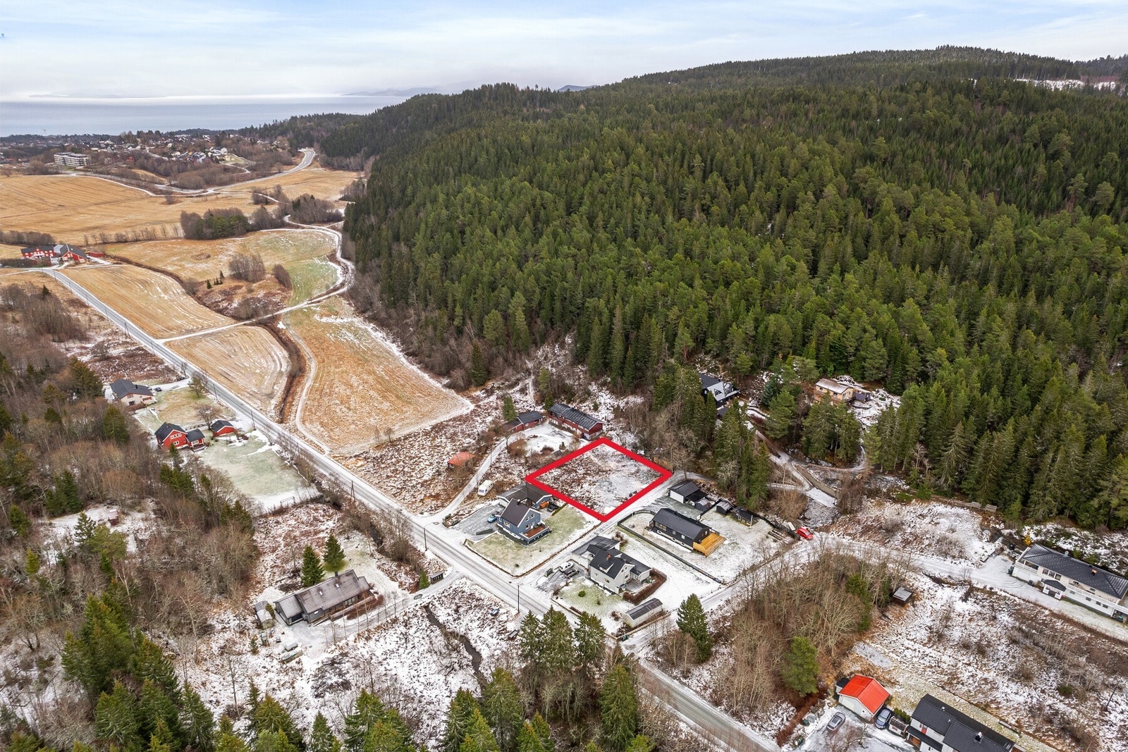 Nærhet til både byliv og mark. Avgrensninger er kun til illustrasjon, avvik kan forekomme. Galleribilde