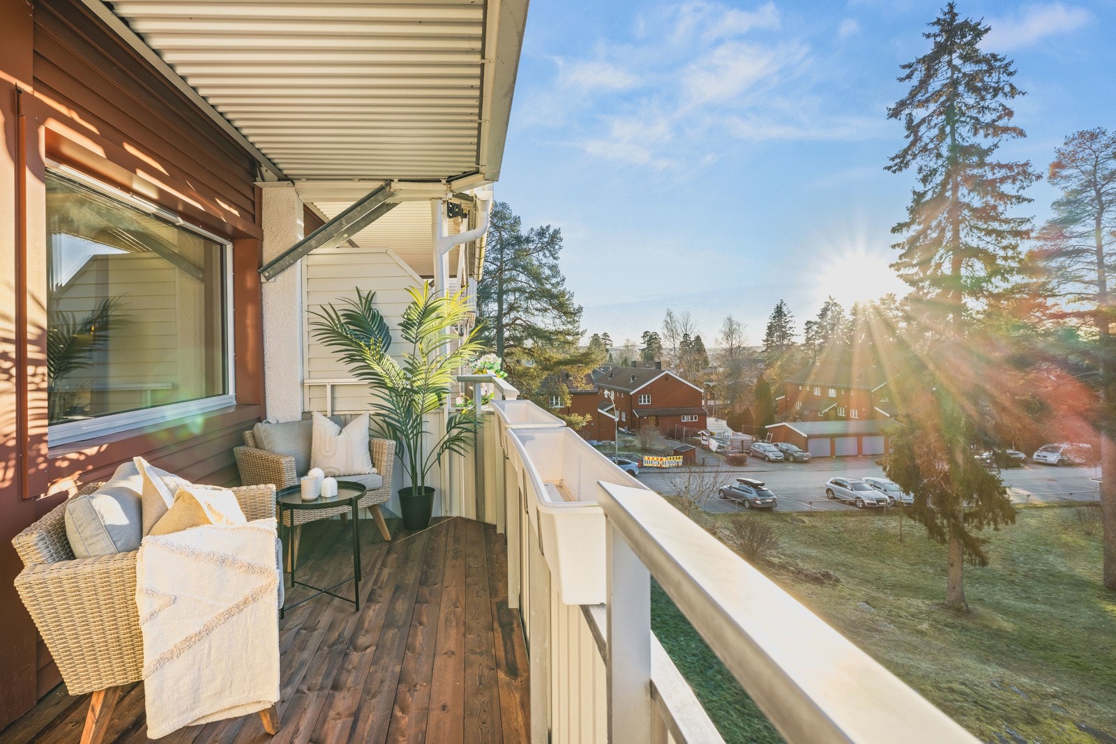 Solrik vestvendt balkong på 11 kvm Galleribilde