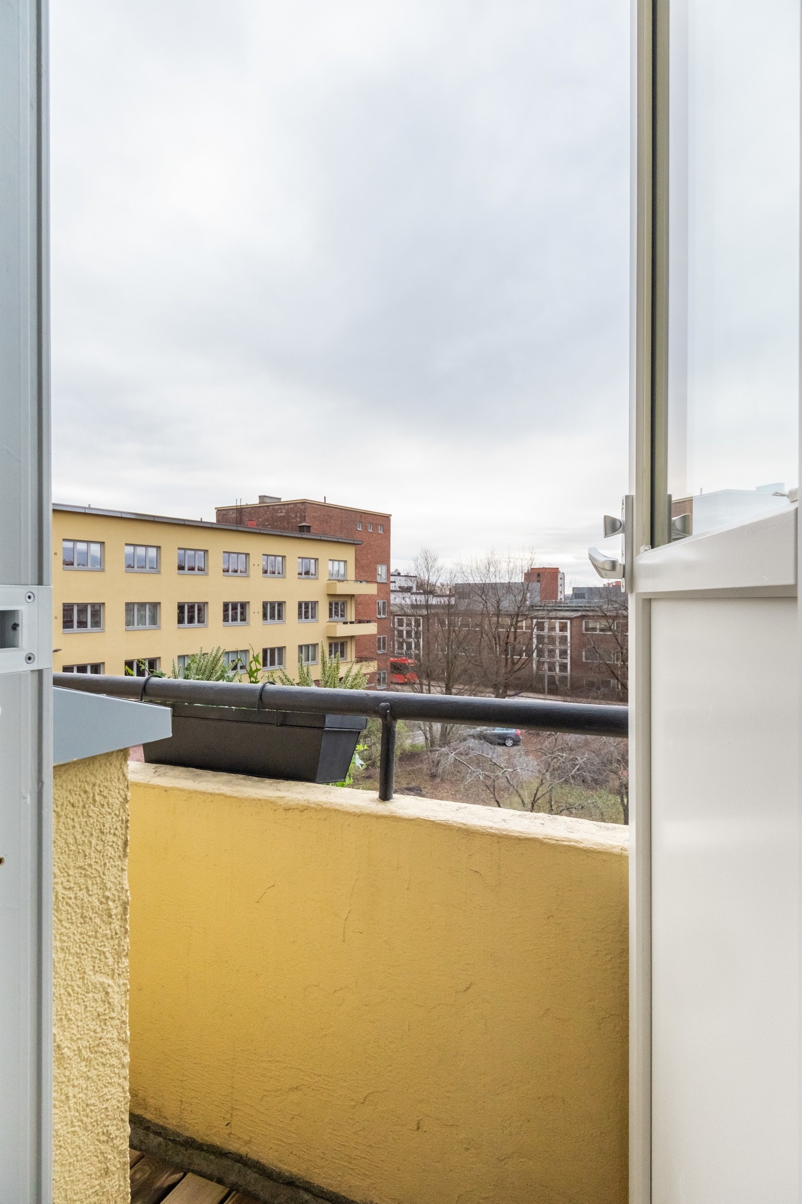 Herfra finner vi også utgangen til brannbalkongen. Galleribilde