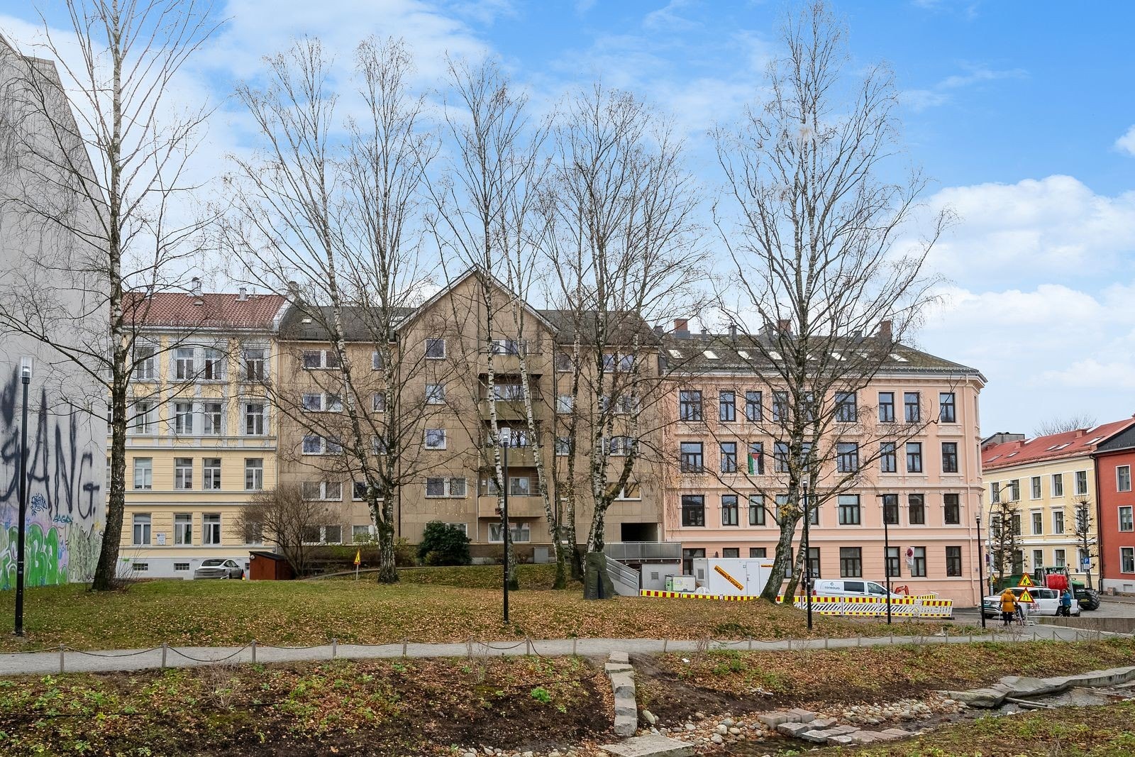 Fasade - Leiligheten ligger i 3. etasje Galleribilde