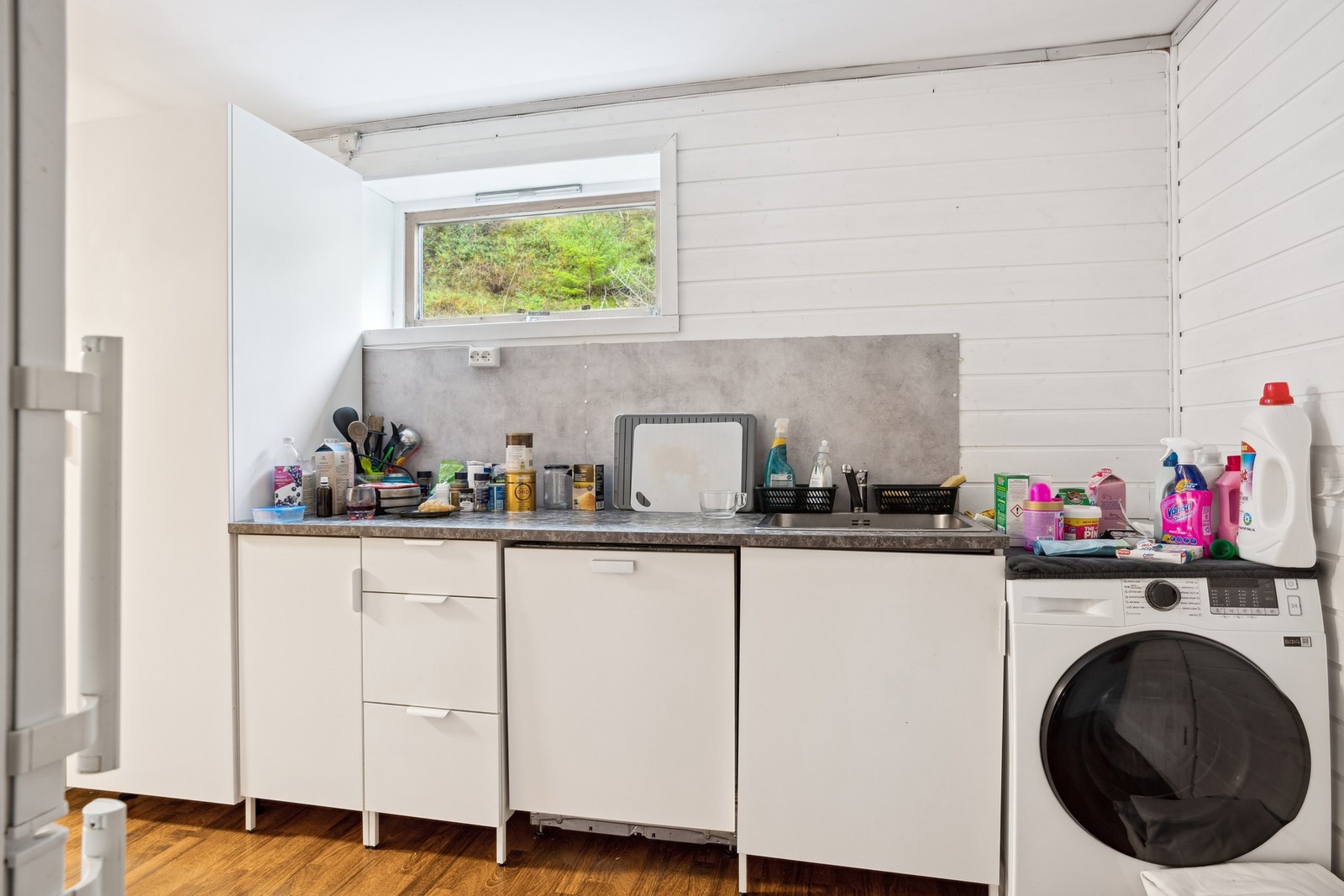 Vaskerom Galleribilde