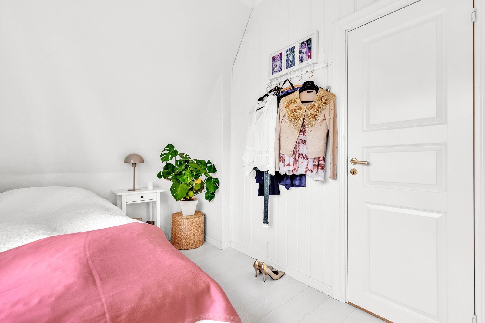 Soverom. Galleribilde