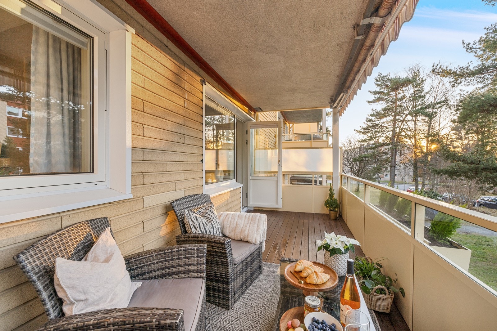 Det er tillatt med bruk av både gass- og elektrisk grill på balkongen. Galleribilde