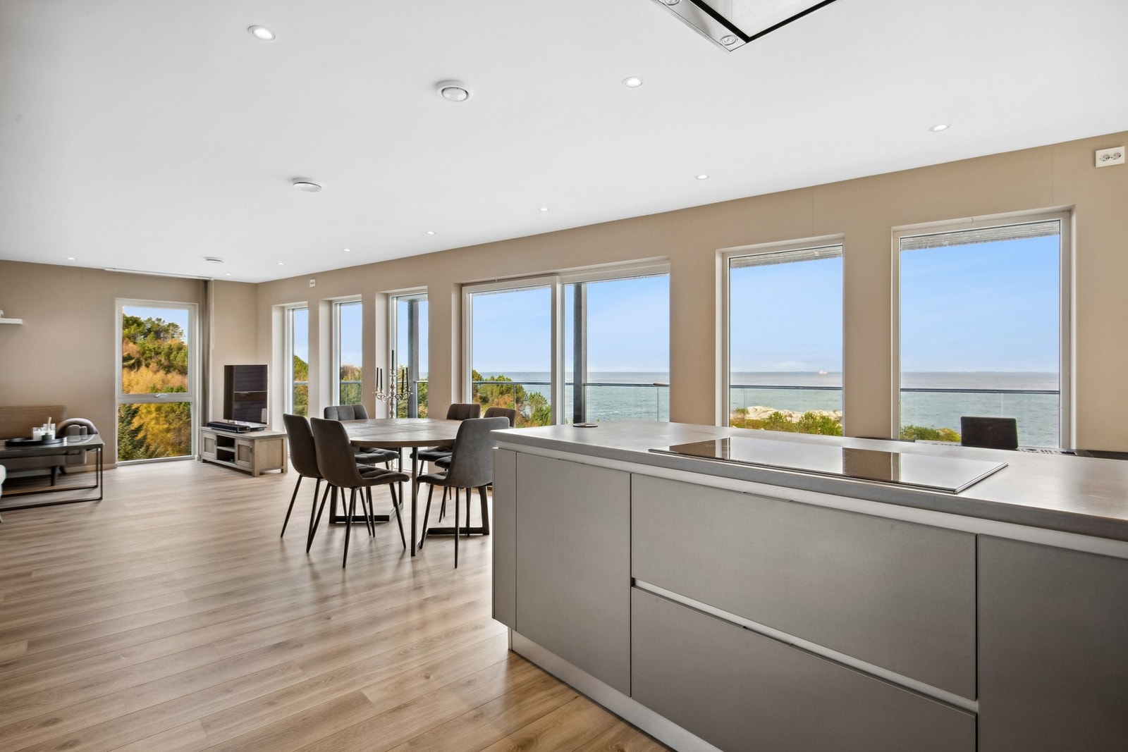 Forestill deg å lage mat til denne fantastiske utsikten Galleribilde