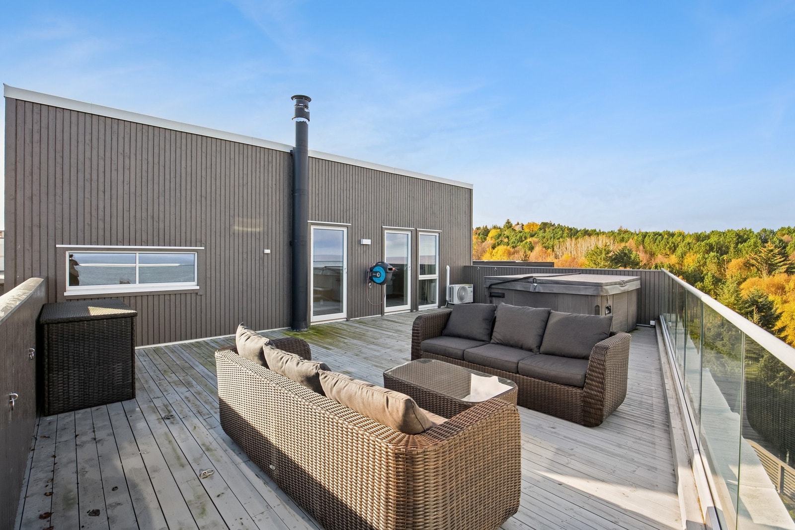 Gode muligheter for å skape sosiale sammenkomster med spektakulær utsikt Galleribilde