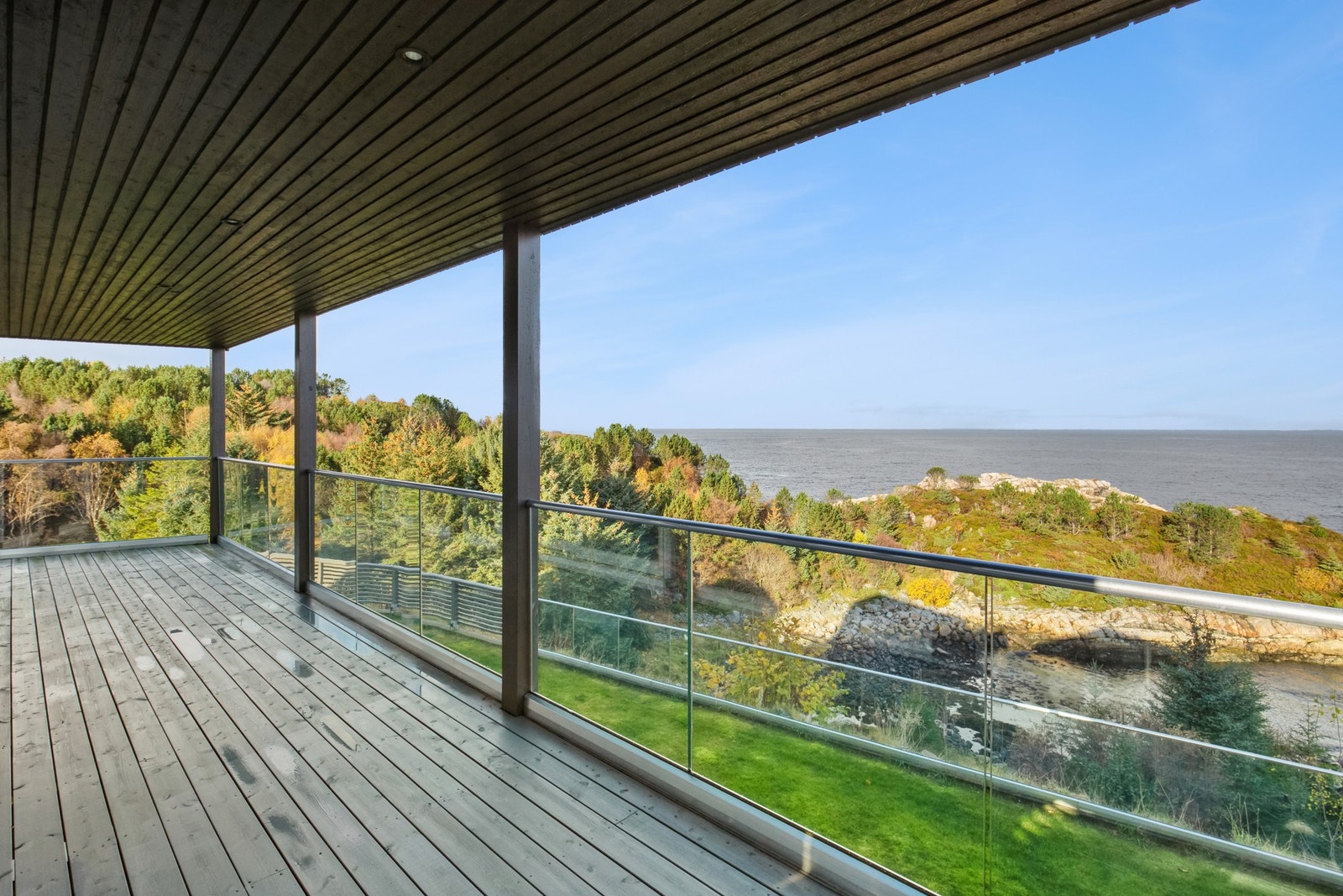 Gode muligheter for møblering på veranda Galleribilde