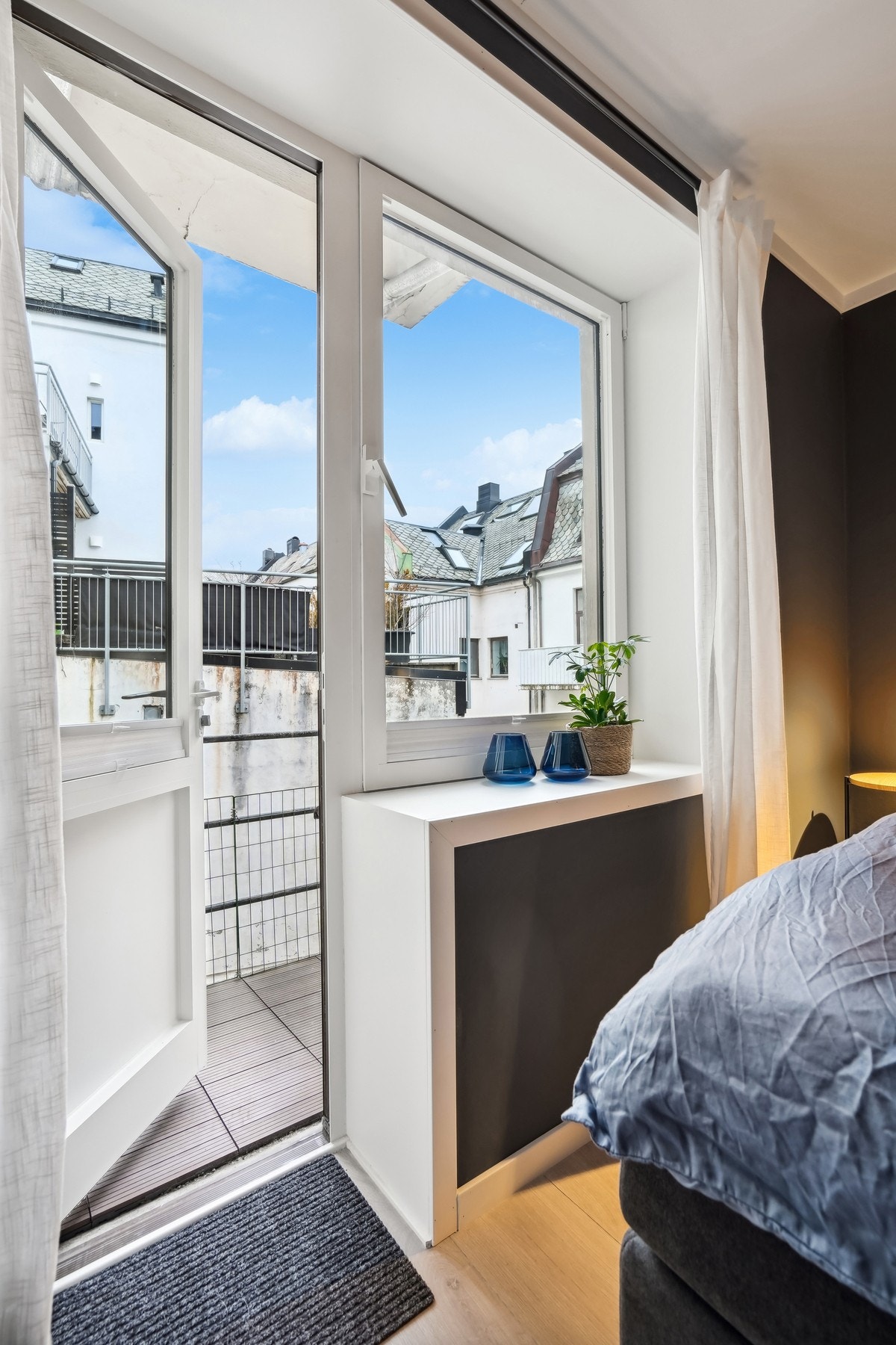 Utgang til balkong. Galleribilde