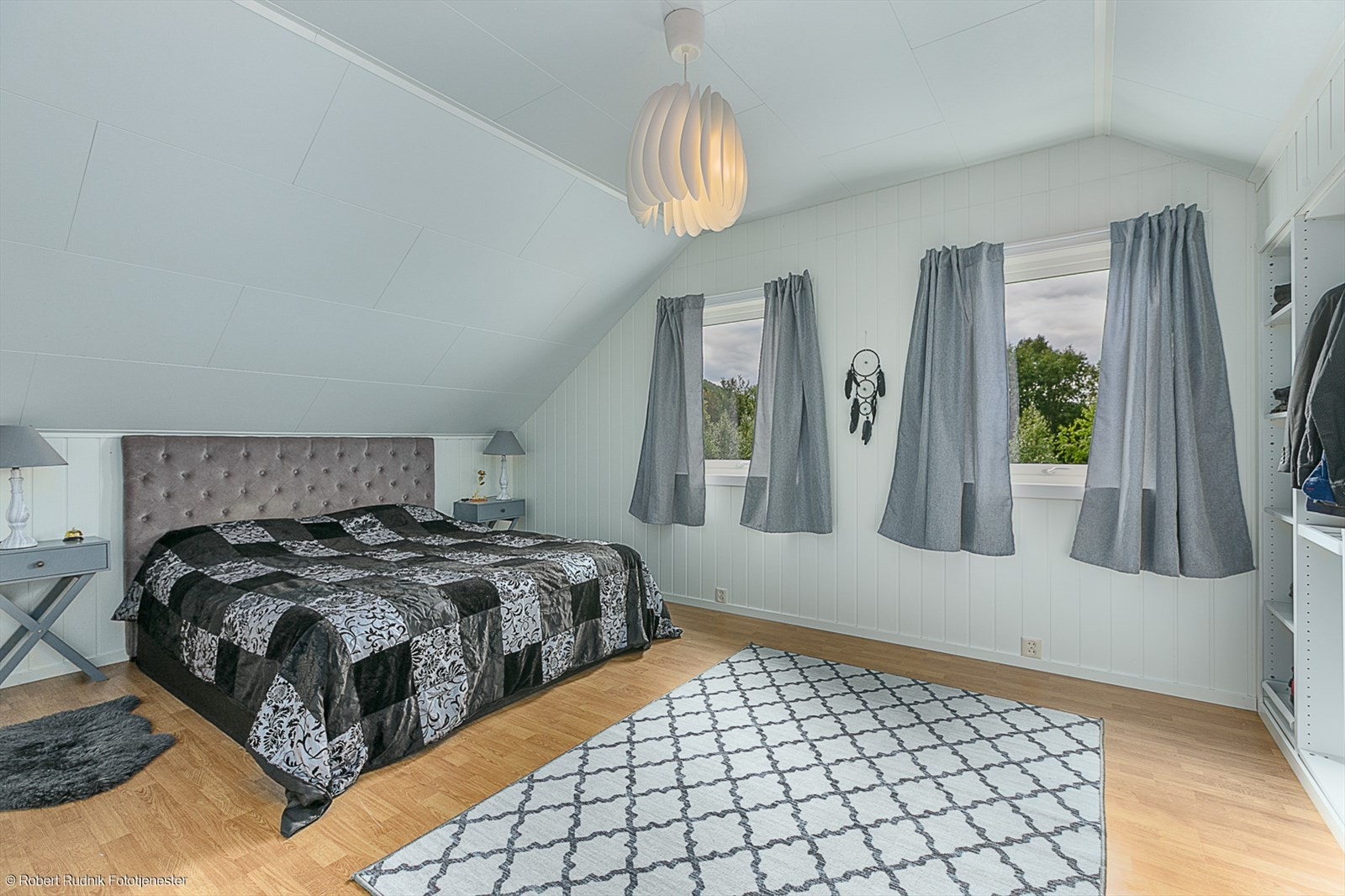 Hovedsoverommet er av god størrelse og har garderobeløsning. Galleribilde