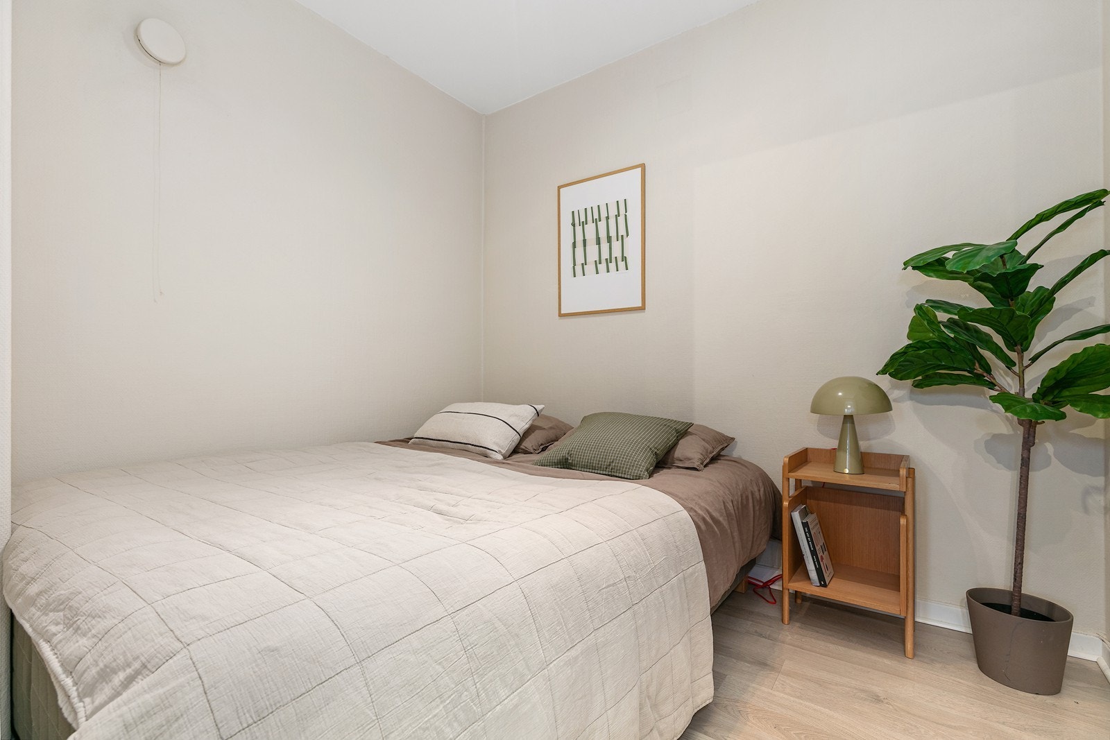 Alkove med god plass til dobbeltseng. Galleribilde