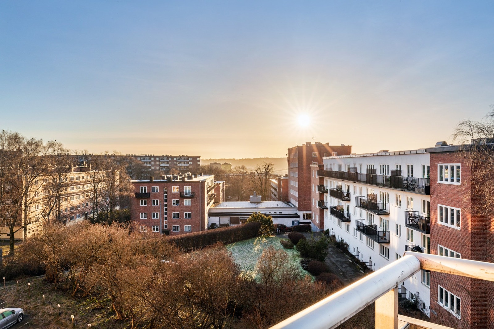 Her har du sol fra tidlig formiddag til seint på kvelden. Galleribilde