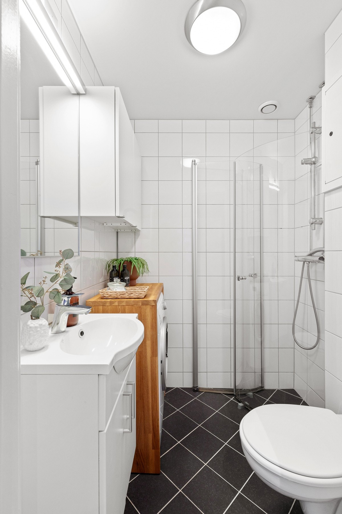 Badet ble rehabilitert i regi av sameiet i 2014. Galleribilde