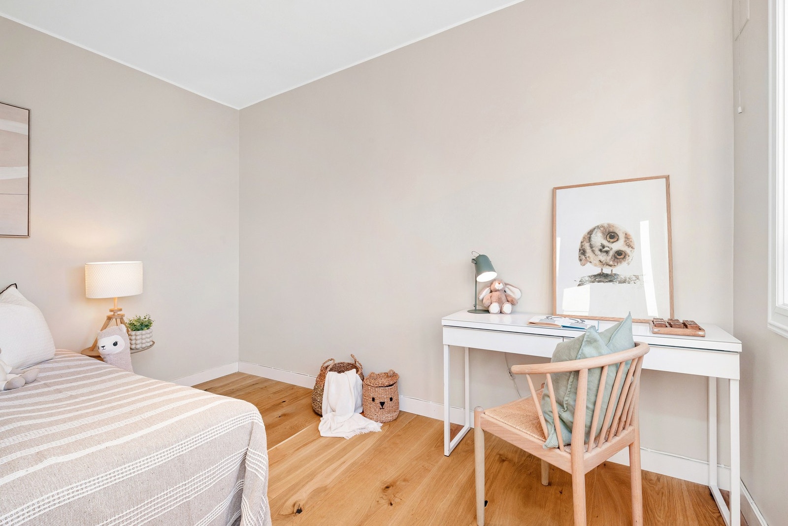 Rommet passer ypperlig som gjesterom, kontor eller barnerom. Galleribilde