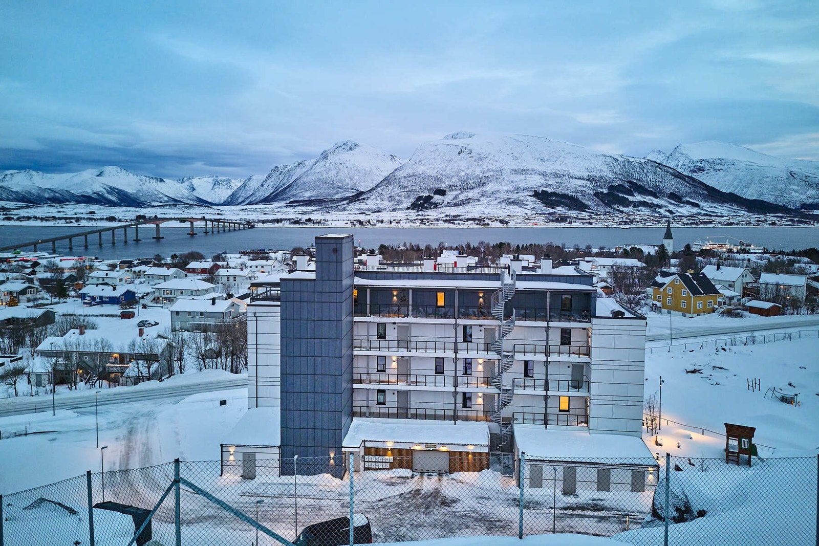 Fasade mot vest Galleribilde